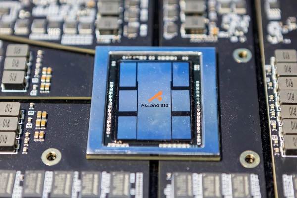 How Chinese AI Labs Are Quietly Training on Banned Nvidia Chips — and Why Current Rules Allow It